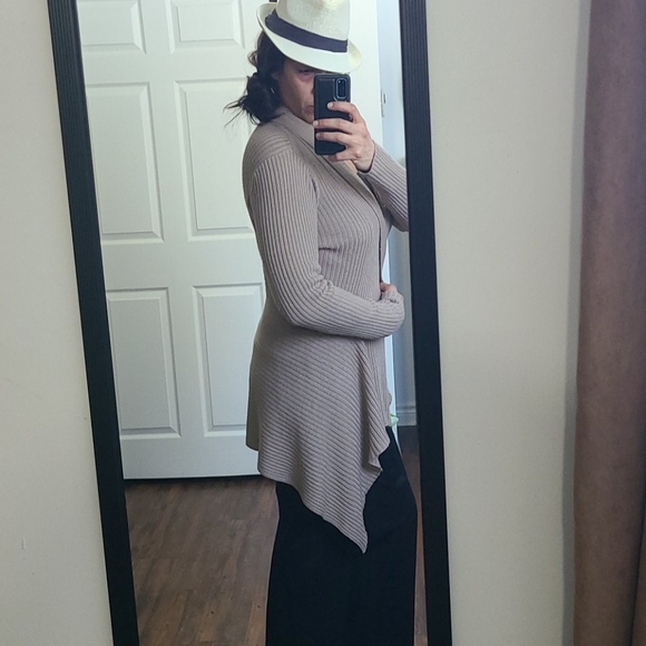 Bluenotes Cardigan - Picture 2 of 4